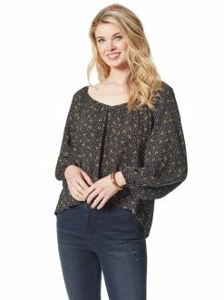 OJG Danica Top In Black On The Move