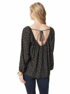 OJG Danica Top In Black On The Move