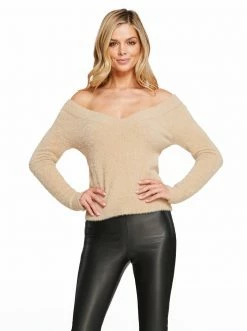 OJG Braxten Top In Oatmeal Clothing