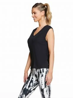 Rockfit Hattie Tee In Black