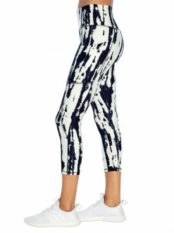 Rockfit Tummy Control Capri In White Cloudy Tie Dye