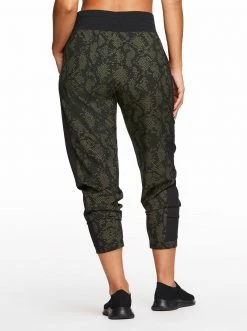 Rockfit Clothing Ella Woven Jogger In Thyme Desert Snake