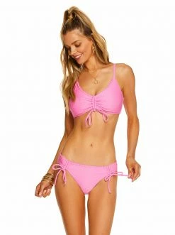 Amerex Pretty In Pique Ruched Front Top In Femme