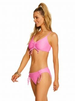 Amerex Pretty In Pique Ruched Front Top In Femme