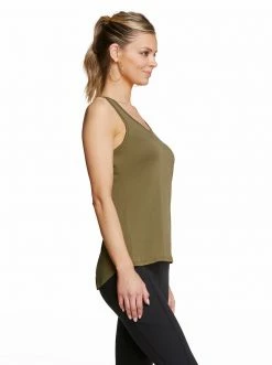 Rockfit Rory Tank In Ivy Green Clothing
