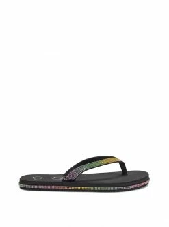 Camuto Kalouy Flat Flip Flop In Black Shoes