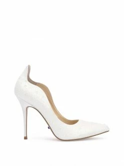 Camuto Wayva High Heel In White